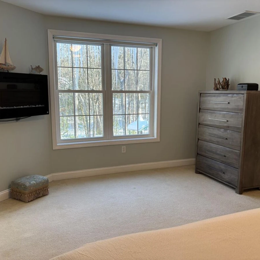 Jean Knapp Rentals-Half-Acre Coastal Retreat- Hot tub and walk to town!-image-29