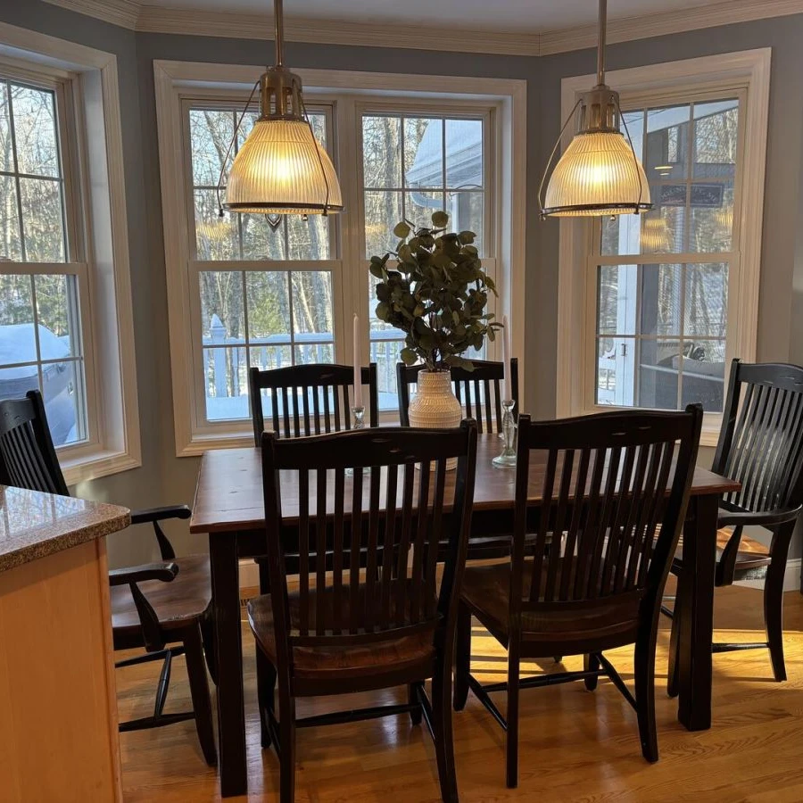 Jean Knapp Rentals-Half-Acre Coastal Retreat- Hot tub and walk to town!-image-9