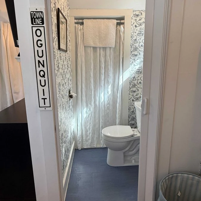 Jean Knapp Rentals-The Marginal Way Cottage-image-14