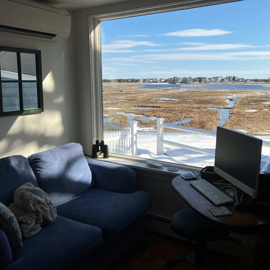 Jean Knapp Rentals-Bayview- 4Bedroom Footbridge Beach Family Home with Hot Tub!-image-19