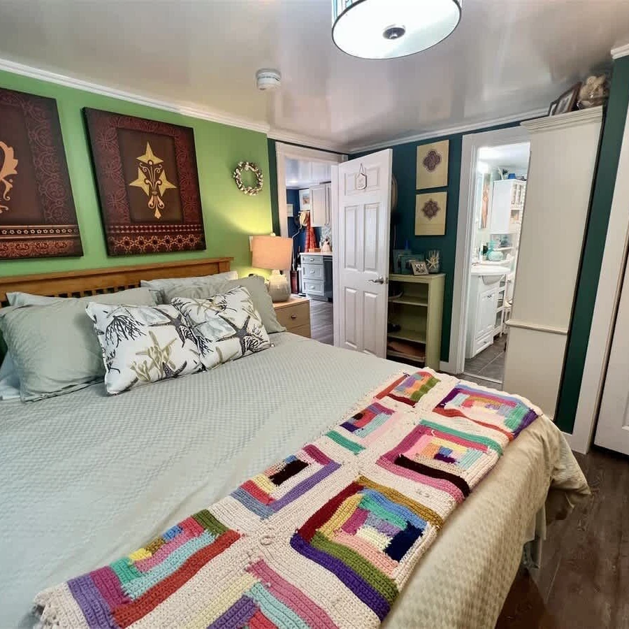 Jean Knapp Rentals-The Berwick Road Bungalow-image-12