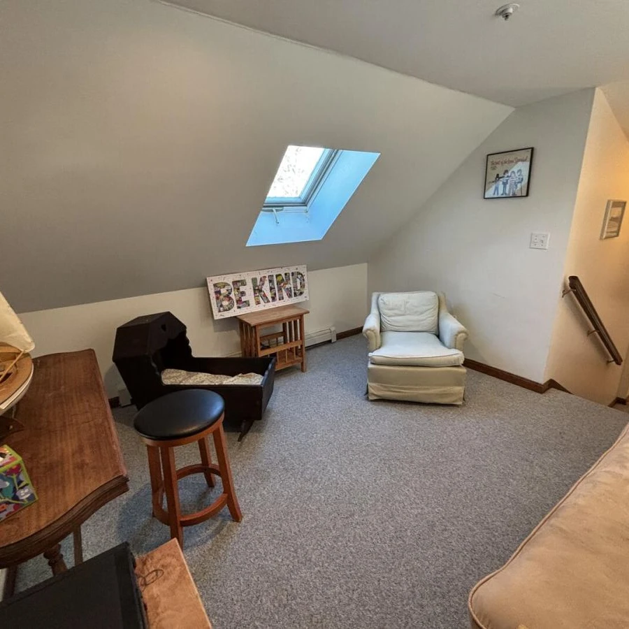 Jean Knapp Rentals-Meadow Lane -Bar and Pool-image-12