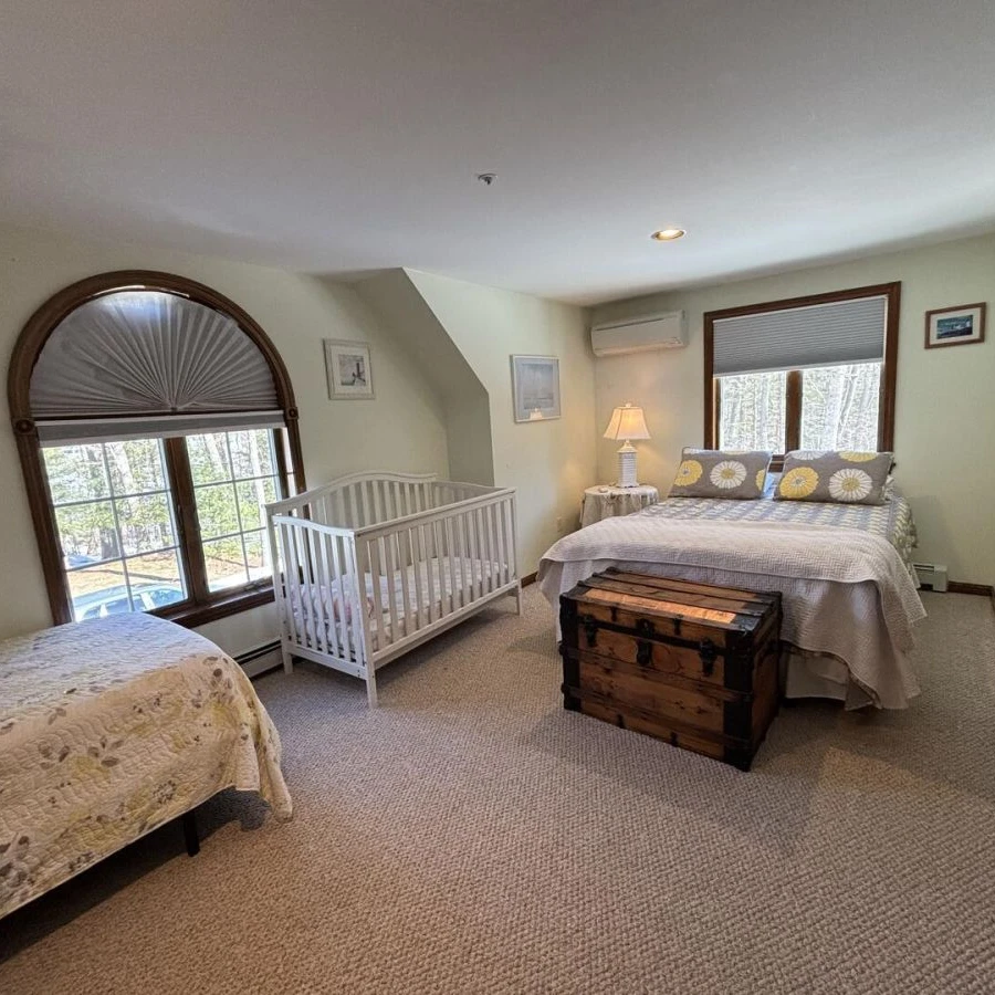 Jean Knapp Rentals-Meadow Lane -Bar and Pool-image-14