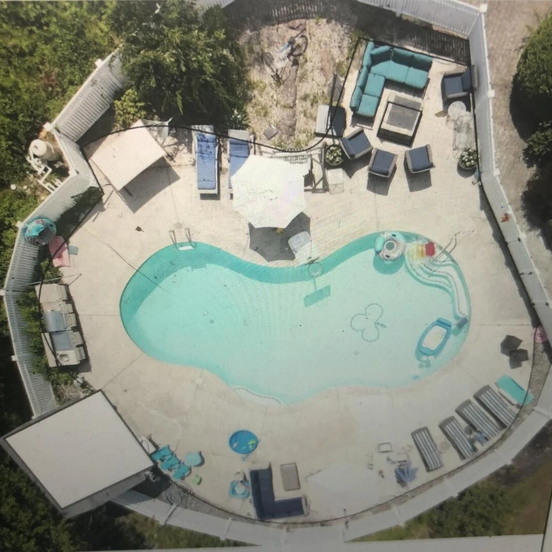 Jean Knapp Rentals-Meadow Lane -Bar and Pool-image-2