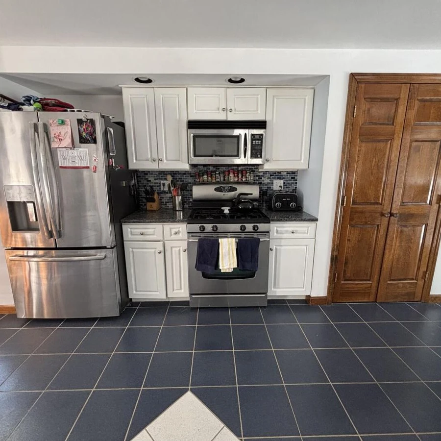 Jean Knapp Rentals-Meadow Lane -Bar and Pool-image-26