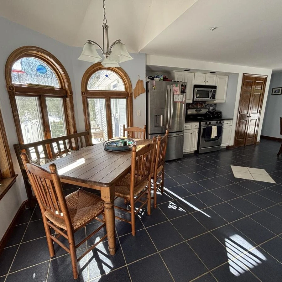 Jean Knapp Rentals-Meadow Lane -Bar and Pool-image-27