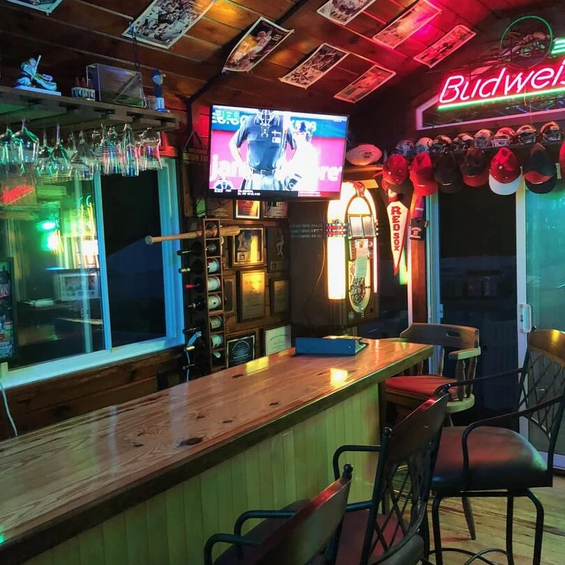 Jean Knapp Rentals-Meadow Lane -Bar and Pool-image-4