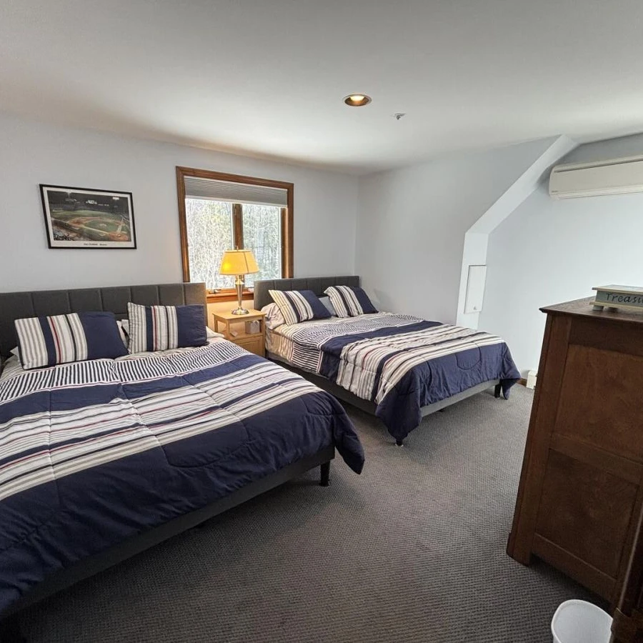 Jean Knapp Rentals-Meadow Lane -Bar and Pool-image-7