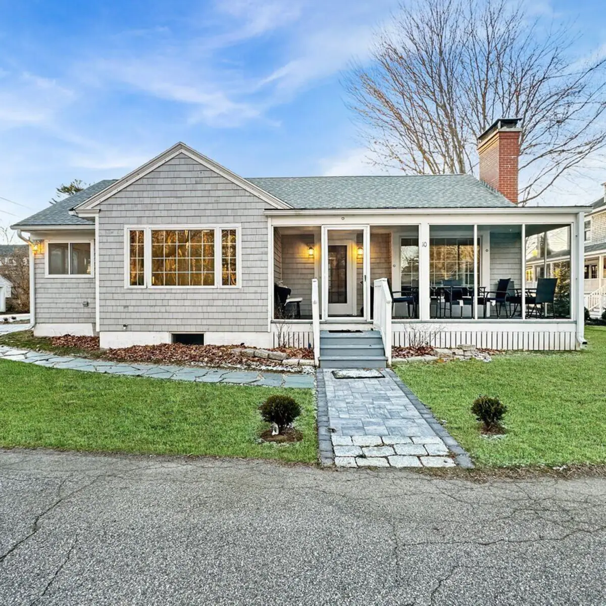 Lion's Tower - Ogunquit's Spacious 3-bedroom Townhome