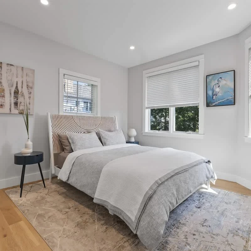 Jean Knapp Rentals-Luxurious Waterfront Retreat in Ogunquit, Maine-image-32