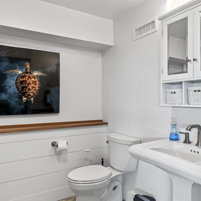 Jean Knapp Rentals-Luxurious Waterfront Retreat in Ogunquit, Maine-image-38