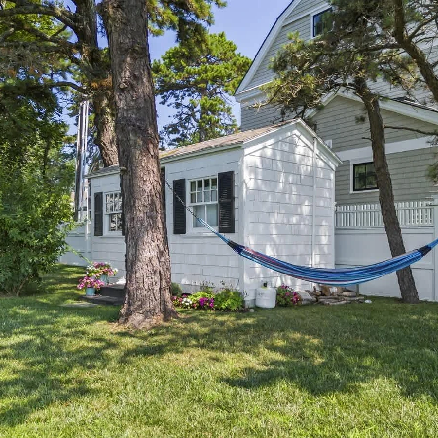 Jean Knapp Rentals-Luxurious Waterfront Retreat in Ogunquit, Maine-image-39