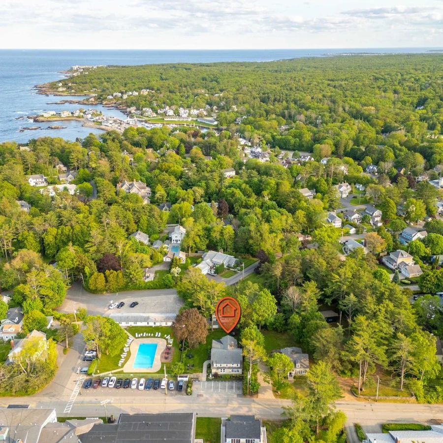 Jean Knapp Rentals-Beautiful inn, Lighthouse Landing. #4 Starfish-image-32