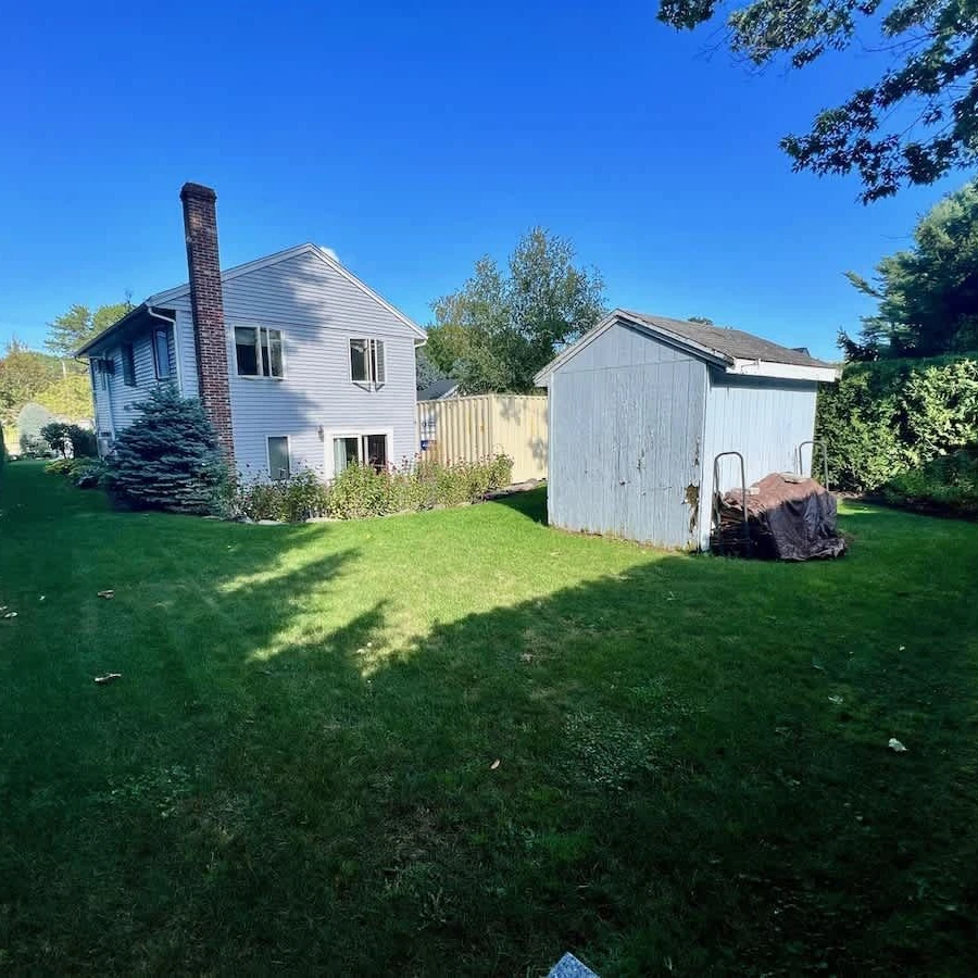 Jean Knapp Rentals-Ocean Street Paradise! Walk to Footbridge Beach with Family-image-35