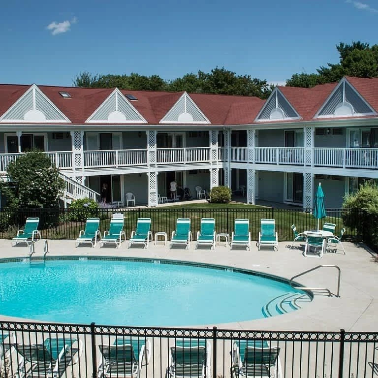 Jean Knapp Rentals-Ocean Towers Condo #114-image-20