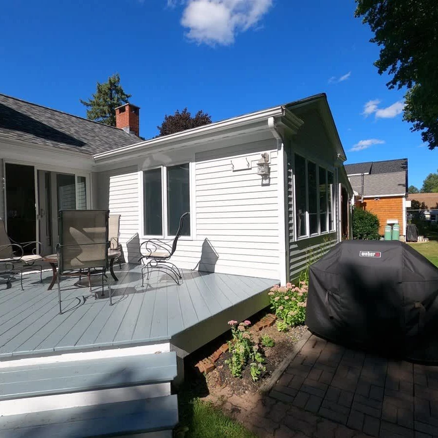 Spend your evening with your family, enjoying a BBQ