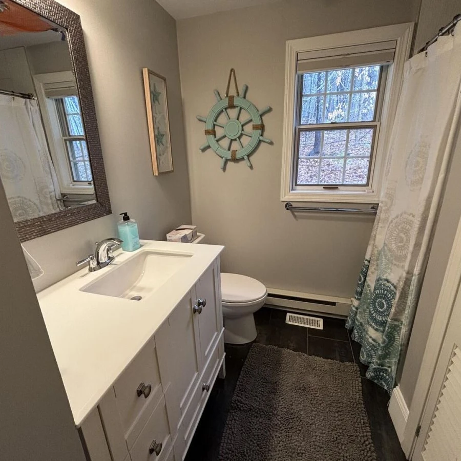 Jean Knapp Rentals-4bd Ocean Meadows Townhouse in Ogunquit with Pool. -image-15