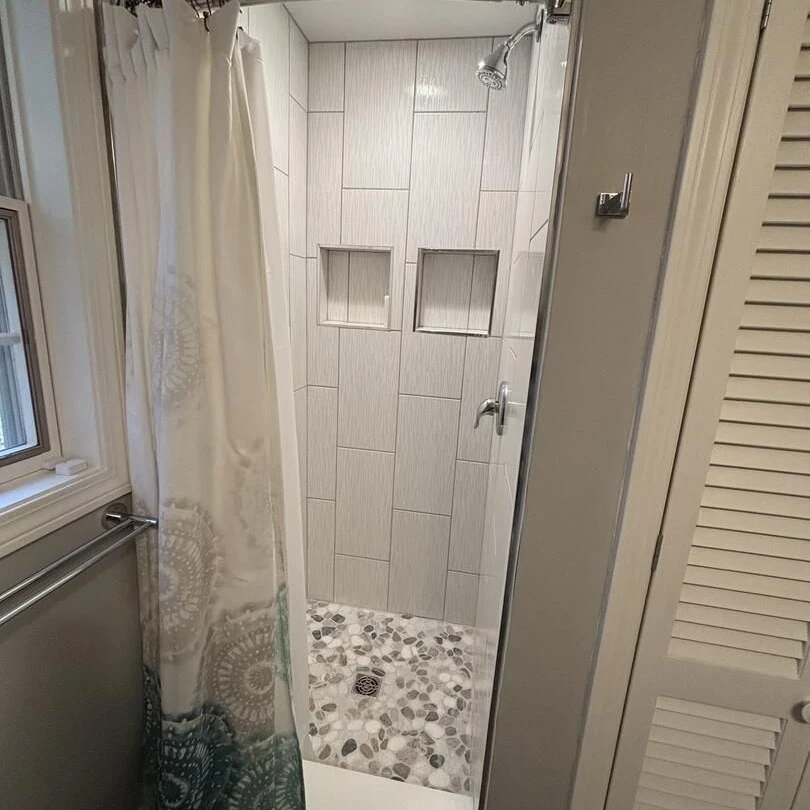 Jean Knapp Rentals-4bd Ocean Meadows Townhouse in Ogunquit with Pool. -image-17