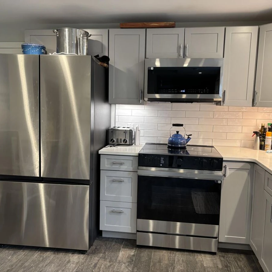 Jean Knapp Rentals-4bd Ocean Meadows Townhouse in Ogunquit with Pool. -image-9