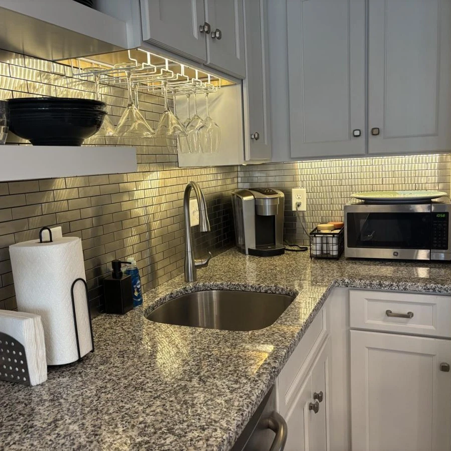 Jean Knapp Rentals-Ocean Towers 116-image-16