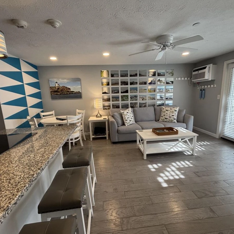 Jean Knapp Rentals-Ocean Towers 116-image-5