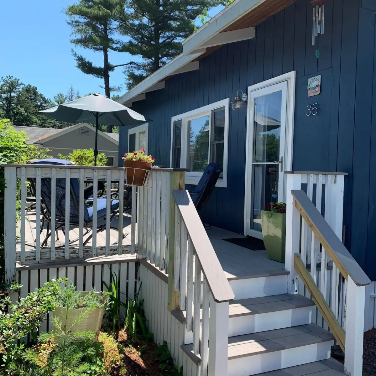 Ogunquit Cottage - walk to beach