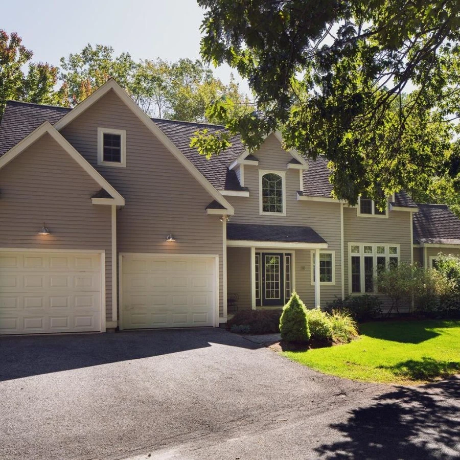 Spacious Family Retreat with Outdoor Shower and Deck