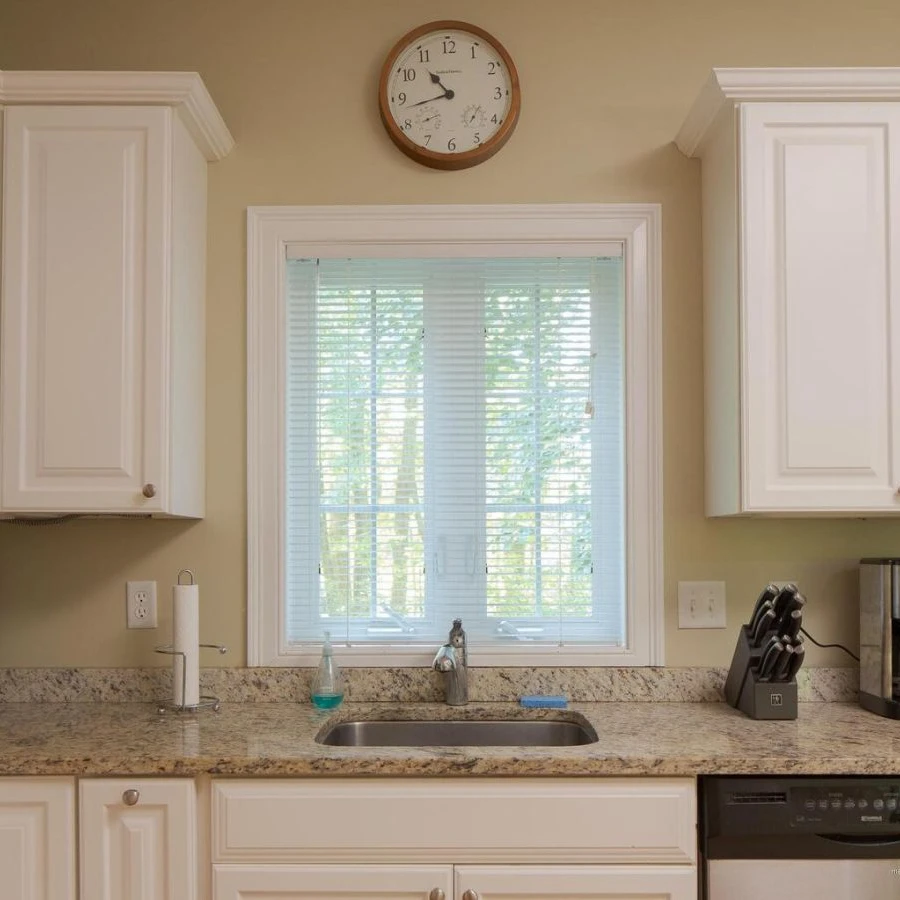 Jean Knapp Rentals-38 Blue Heron, Ogunquit - Walk to town and beach!-image-10