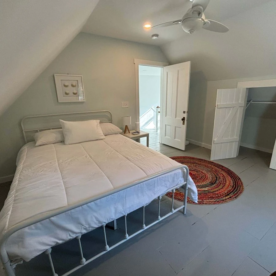 Jean Knapp Rentals-Downtown Ogunquit Single home, 3 Bedroom -image-27