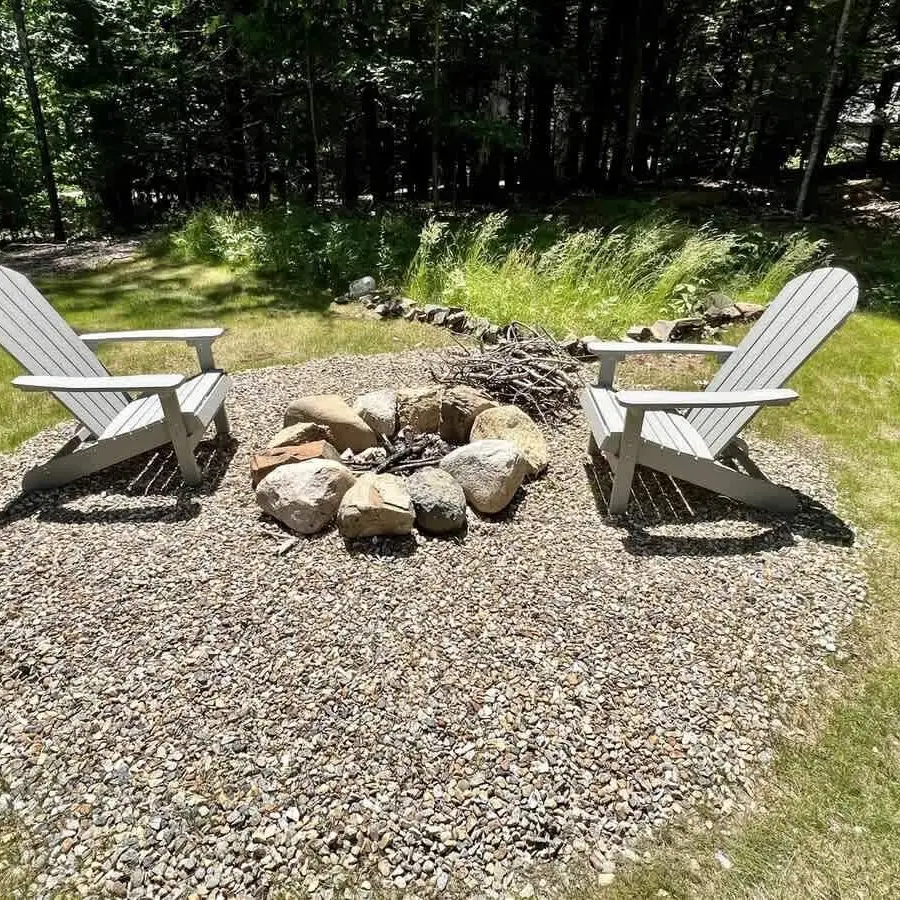 Jean Knapp Rentals-Maple Street Getaway!-image-42