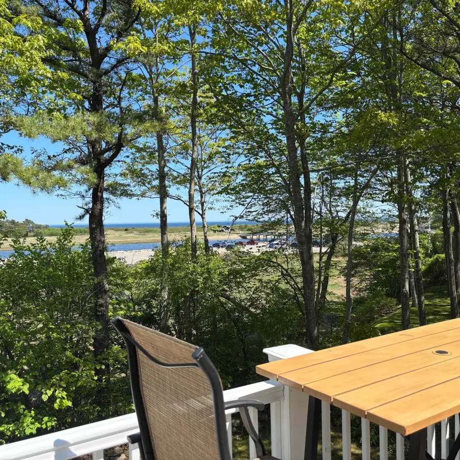 Jean Knapp Rentals-12 Thither-Ogunquit Waterfront! -image-27