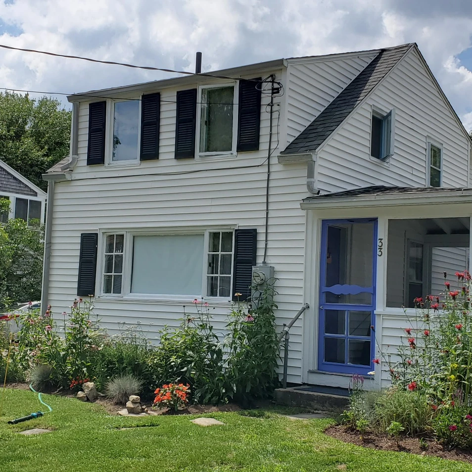 208 – Seas the Day – Near Marginal Way – Pet Friendly